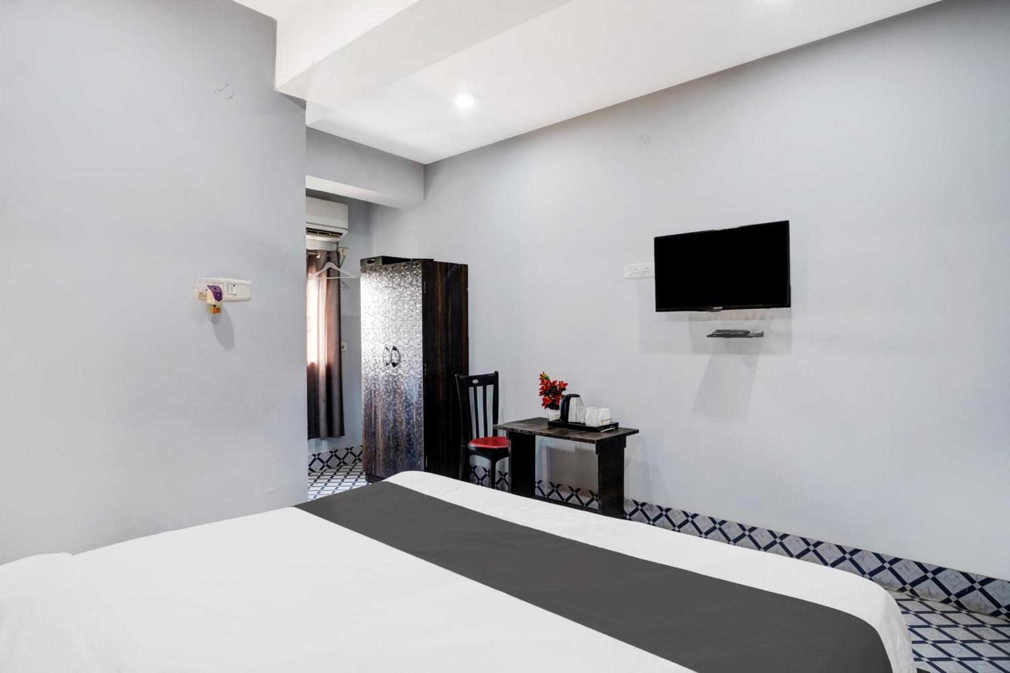 Super Hotel O Noonmati Guwahati Formerly Hotel Sundari Eksteriør billede